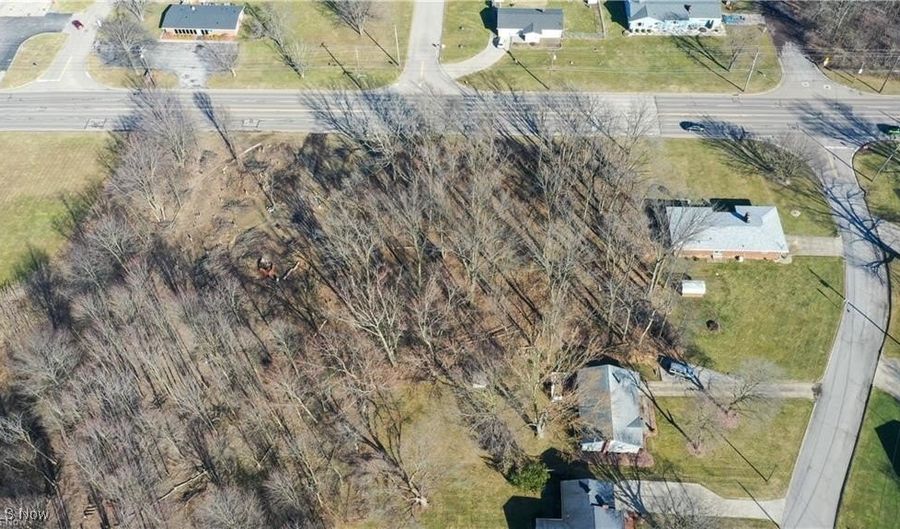 902 S Meridian Rd, Austintown, OH 44509 - 0 Beds, 0 Bath