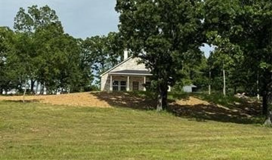 7890 N Oak Dr, Beggs, OK 74421 - 3 Beds, 2 Bath