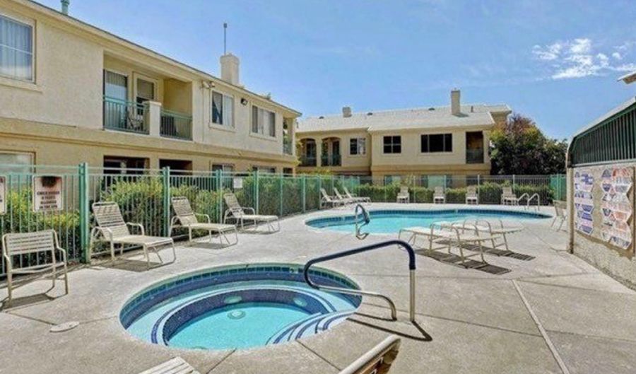 5155 W Tropicana Ave 2181, Las Vegas, NV 89103 - 2 Beds, 2 Bath