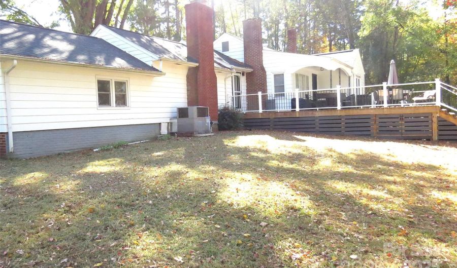 2104 Hillcrest Ave, Albemarle, NC 28001 - 2 Beds, 2 Bath