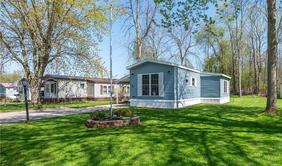 62 Beechwood Blvd, Albion, NY 14411 - 2 Beds, 1 Bath