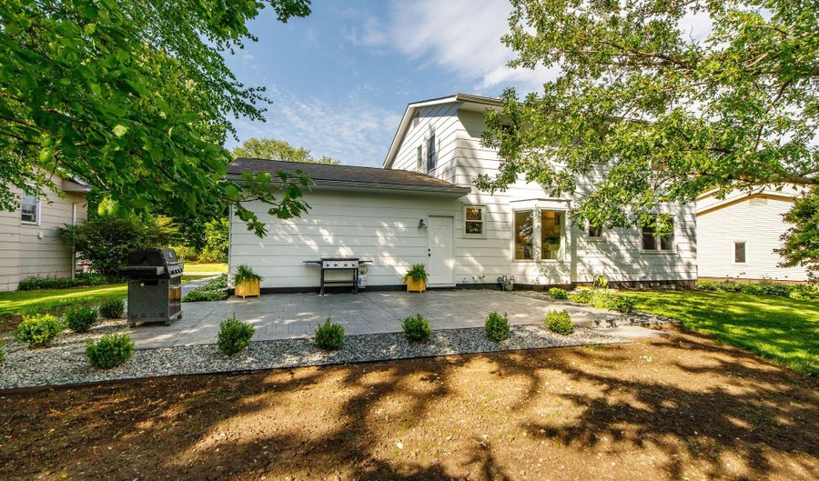 2515 Eisenhower Ave, Ames, IA 50010 - 4 Beds, 3 Bath