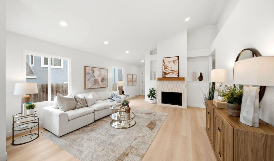 4325 Via Tercero, Oceanside, CA 92056 - 3 Beds, 2 Bath