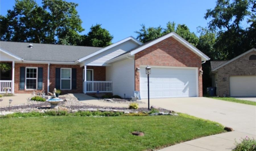 3214 E Leverett Ct, Alton, IL 62002 - 2 Beds, 2 Bath