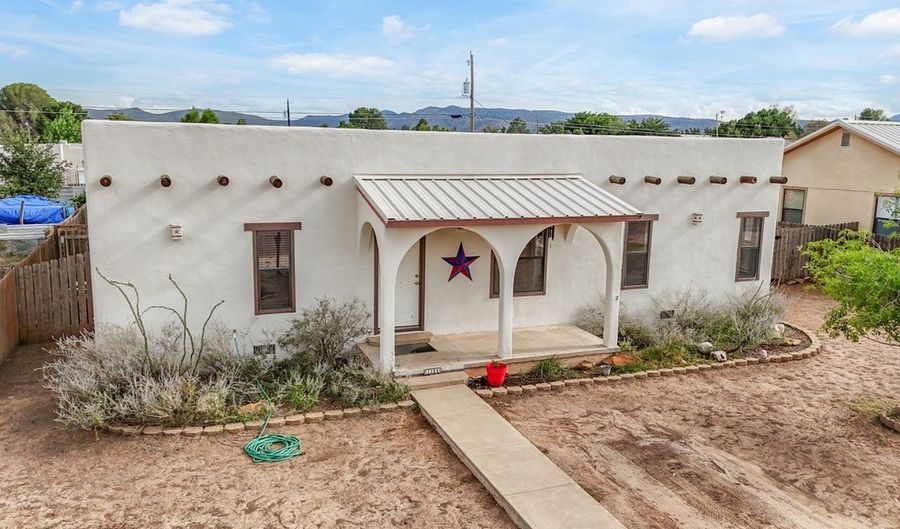 1104 W Eagle Pass, Alpine, TX 79830 - 3 Beds, 2 Bath