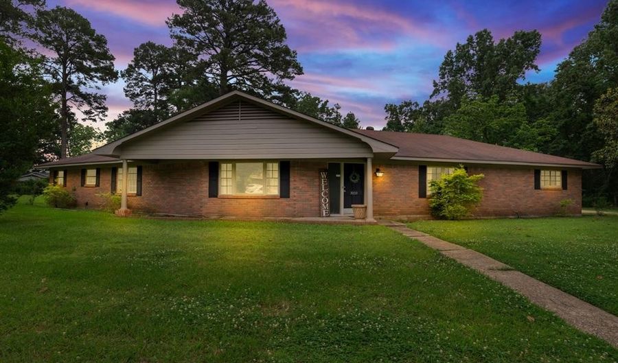 3033 Hayes Dr, Shreveport, LA 71118 - 3 Beds, 2 Bath