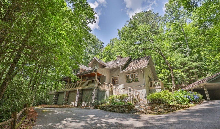 240 Upper Ridge Rd, Glenville, NC 28736 - 3 Beds, 4 Bath