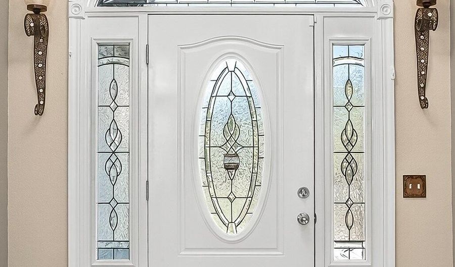 1100 Chicory Ln, Aurora, MO 65605 - 4 Beds, 3 Bath