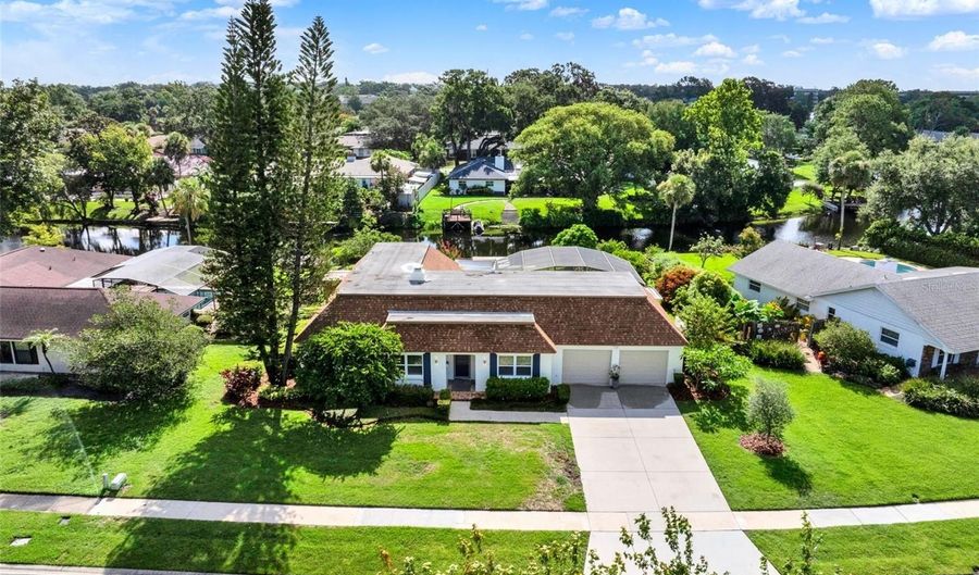 160 LAKE DESTINY Trl, Altamonte Springs, FL 32714 - 4 Beds, 3 Bath