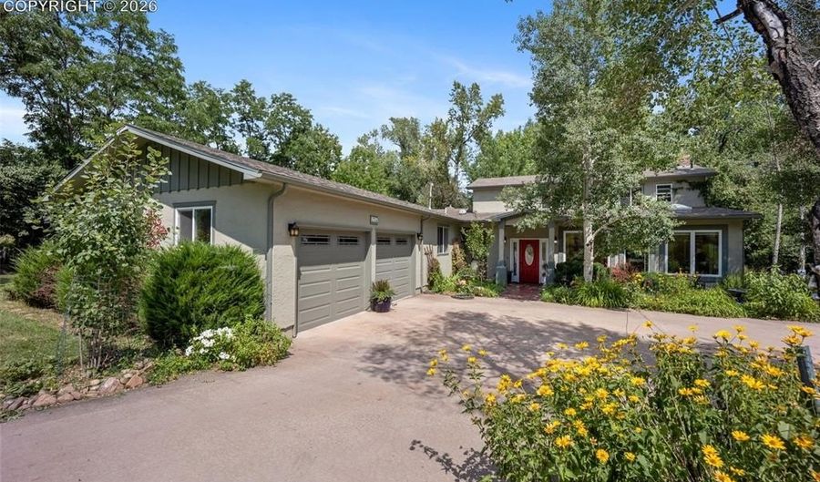 8695 Pine Dr, Beulah, CO 81023 - 4 Beds, 2 Bath