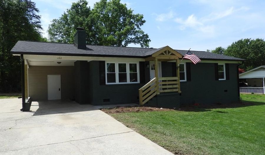 122 McKee Dr, Blacksburg, SC 29702 - 3 Beds, 1 Bath