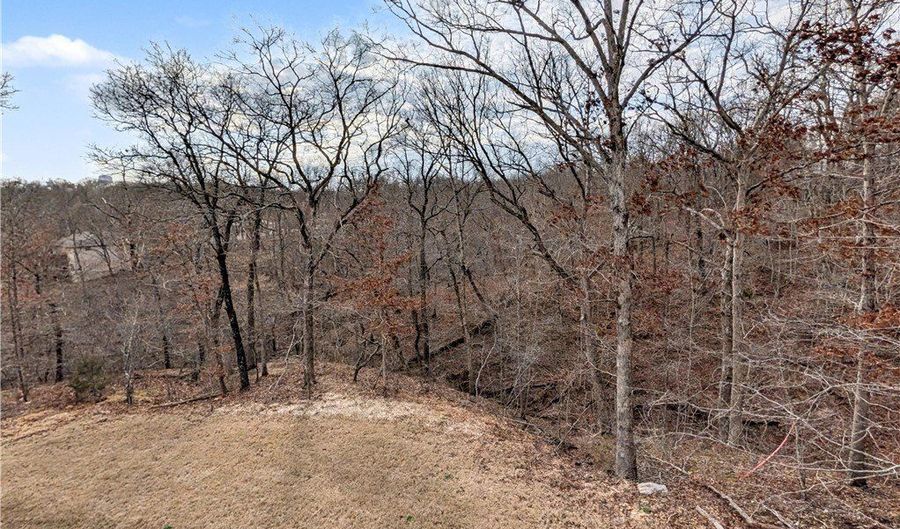 30 Cromer Dr, Bella Vista, AR 72715 - 4 Beds, 3 Bath