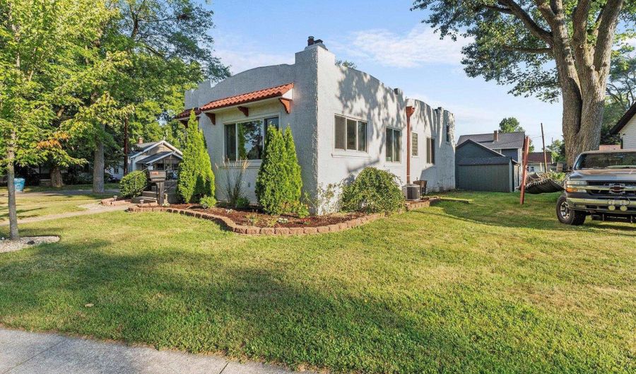 360 W Ensley Ave, Auburn, IN 46706 - 3 Beds, 1 Bath
