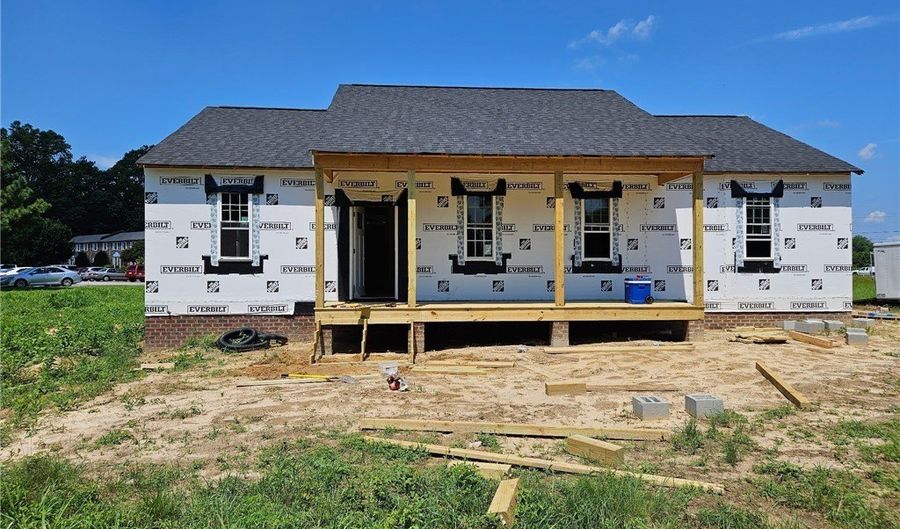 109 Maple Rd, Aylett, VA 23009 - 3 Beds, 2 Bath