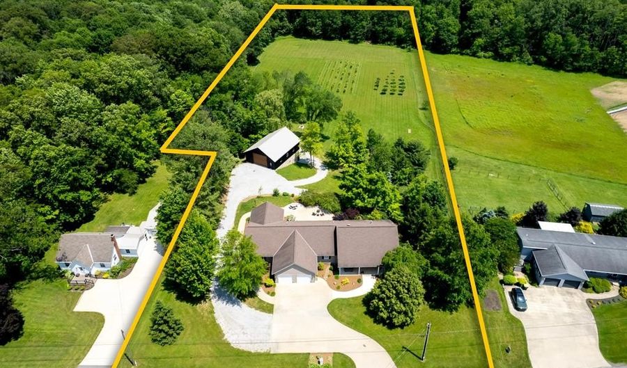 1653 St Rt 60, Ashland, OH 44805 - 3 Beds, 3 Bath