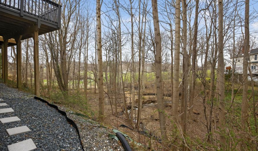 906 WHISPERING RIDGE Ln, Bel Air, MD 21015 - 2 Beds, 3 Bath