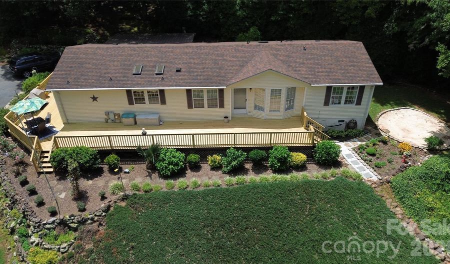 2172 Little Mountain Rd, Alexis, NC 28006 - 3 Beds, 3 Bath