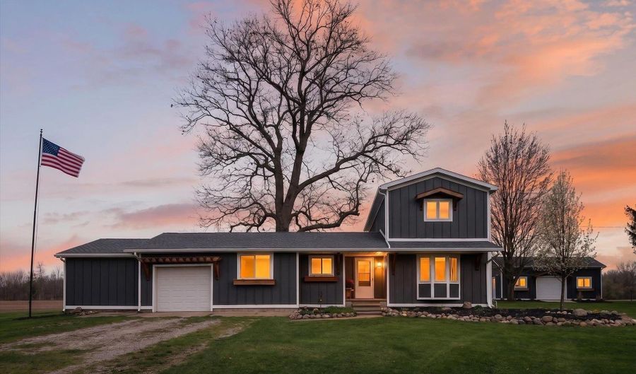 6410 W Madison Rd, Alma, MI 48801 - 3 Beds, 2 Bath
