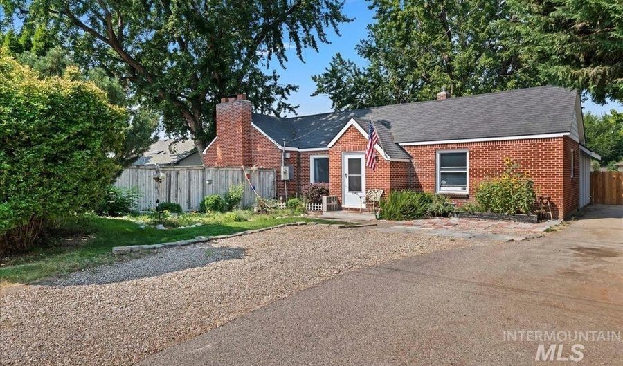1341 N Mitchell, Boise, ID 83704 - 3 Beds, 2 Bath