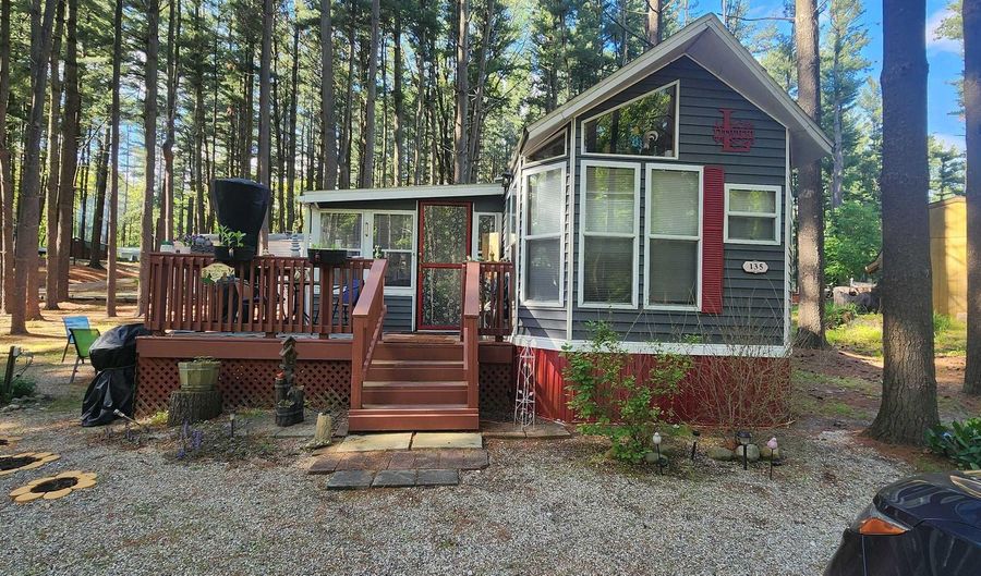 135 Woodland Pass, Angola, IN 46703 - 1 Beds, 1 Bath
