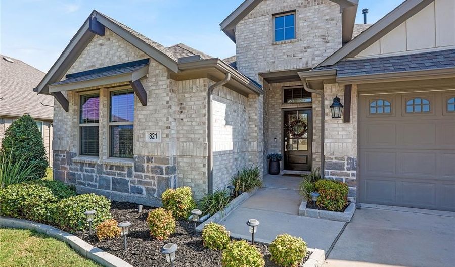 821 Anne Ct, Anna, TX 75409 - 4 Beds, 3 Bath