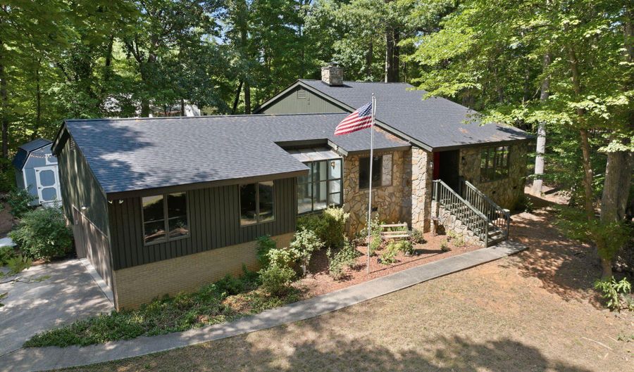 507 Phar Lap Ln, Bahama, NC 27503 - 4 Beds, 4 Bath
