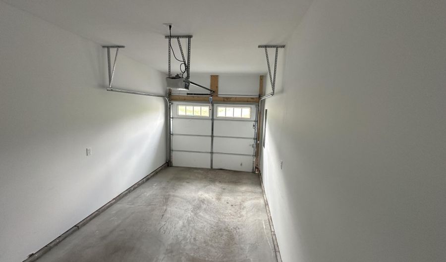 260 Keswick Dr, Blakeslee, PA 18610 - 3 Beds, 3 Bath