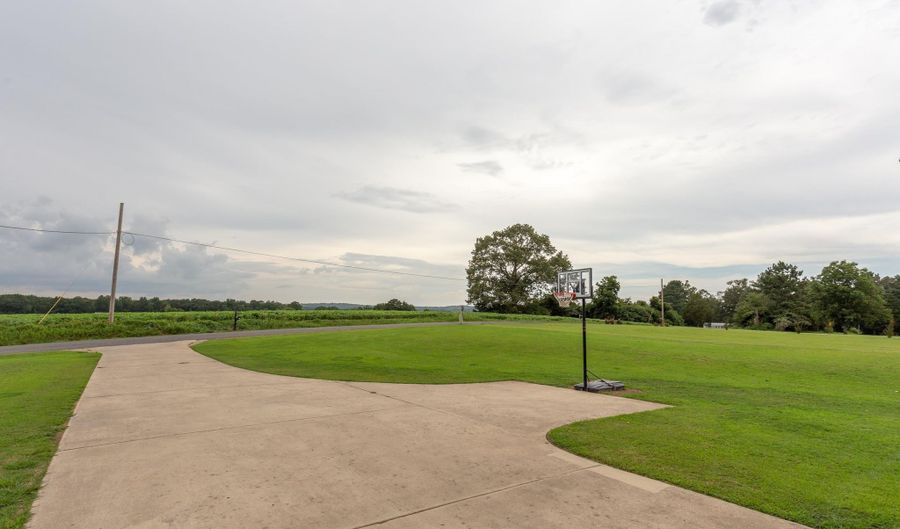 740 Riverbend Rd, Altoona, AL 35952 - 3 Beds, 2 Bath