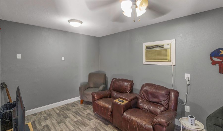 118 Pebble Beach Dr, Benton, LA 71006 - 4 Beds, 2 Bath
