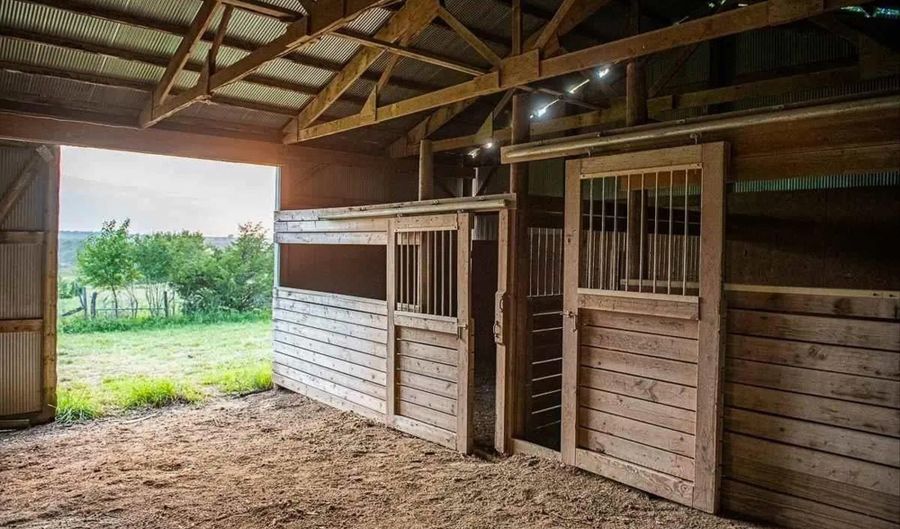 1587 N 450 Rd, Baldwin City, KS 66006 - 0 Beds, 0 Bath