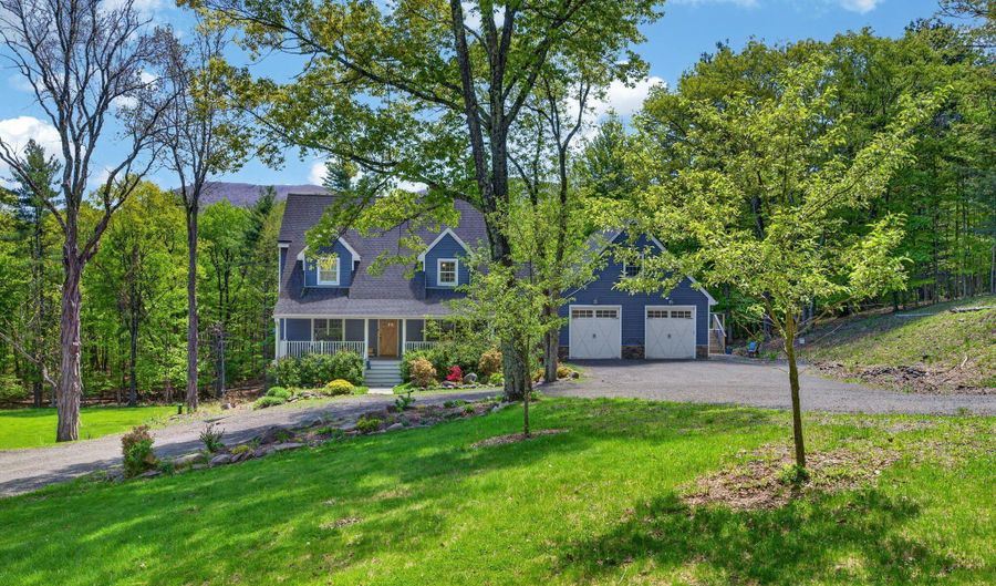 322 Morrison Rd, Acra, NY 12405 - 4 Beds, 4 Bath