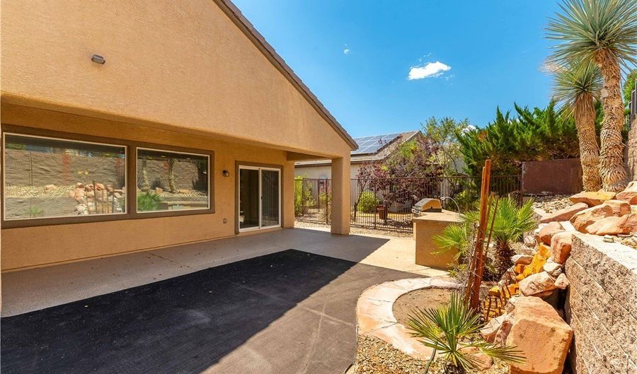 2362 Ecliptic St, Henderson, NV 89044 - 3 Beds, 2 Bath