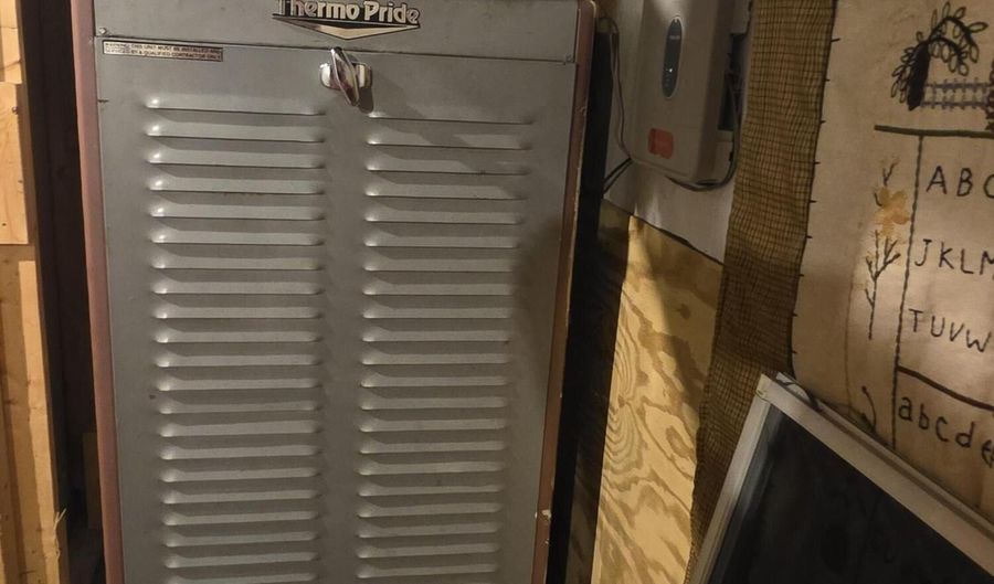 47 Congress St, Augusta, ME 04330 - 3 Beds, 0 Bath