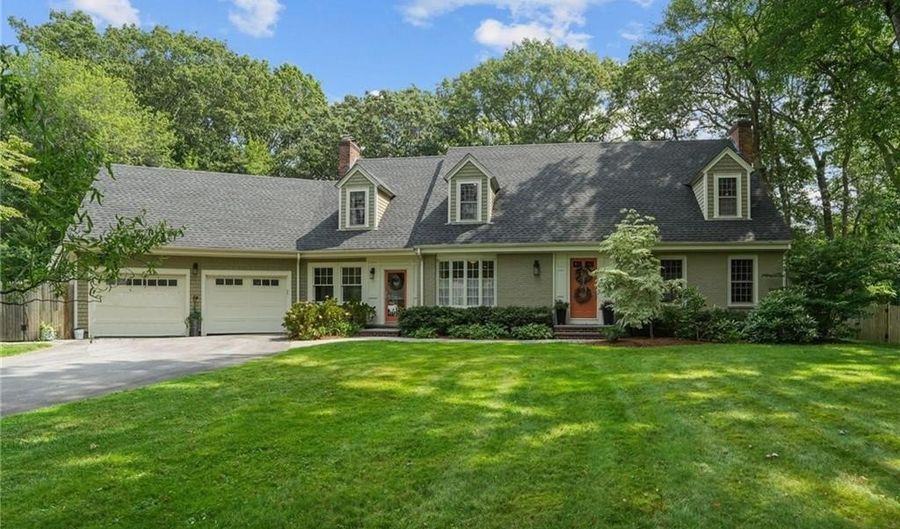 12 Half Mile Rd, Barrington, RI 02806 - 5 Beds, 5 Bath