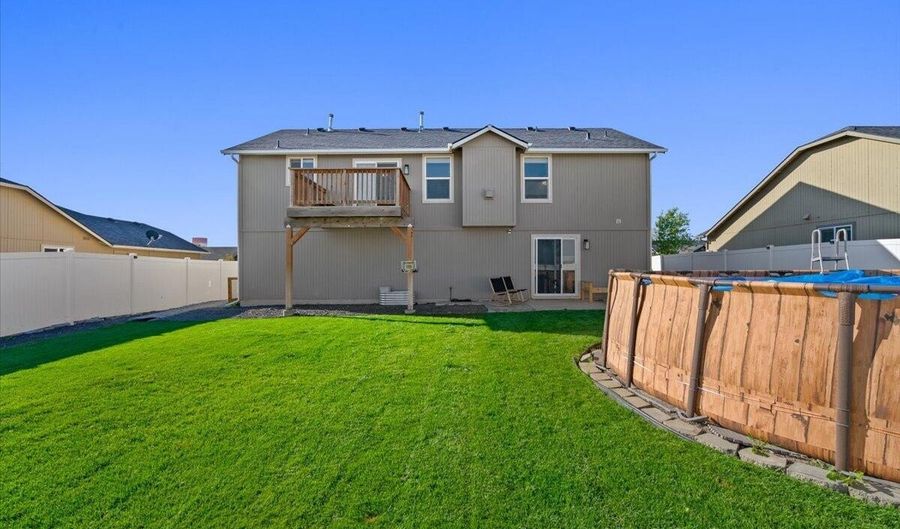 12512 W 1st Ave, Airway Heights, WA 99001 - 4 Beds, 3 Bath