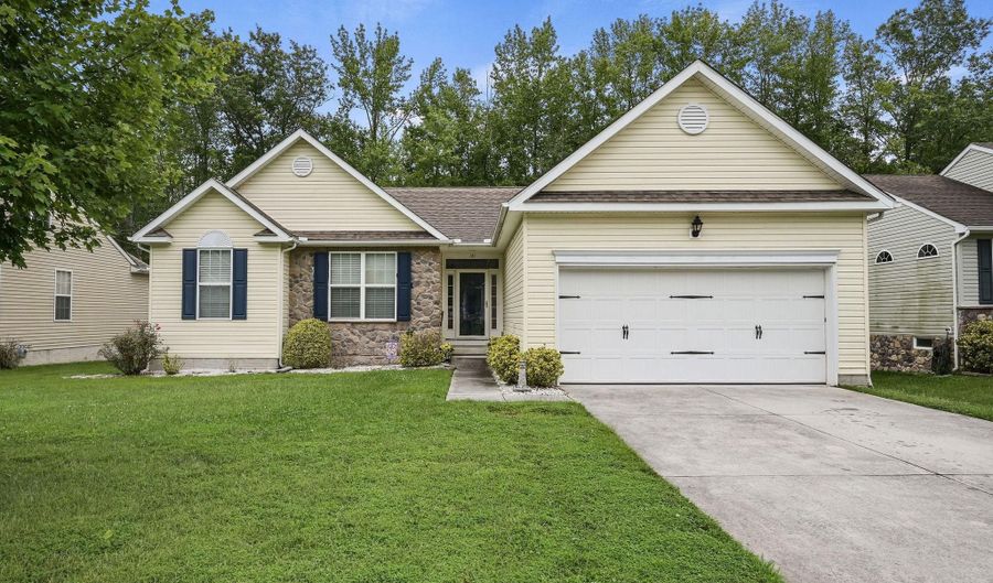 121 HOBBYHORSE Ct, Dover, DE 19904 - 3 Beds, 2 Bath