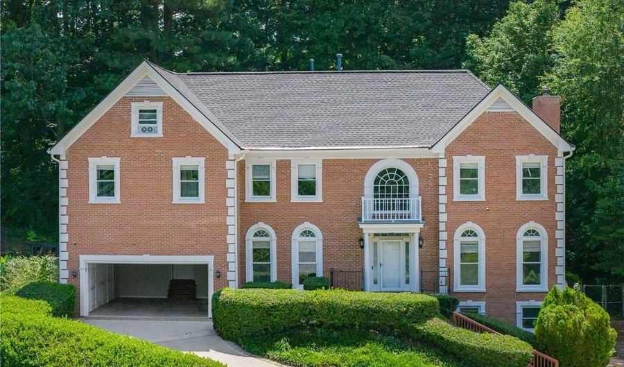 660 Belgrave Ln, Tucker, GA 30084 - 6 Beds, 5 Bath