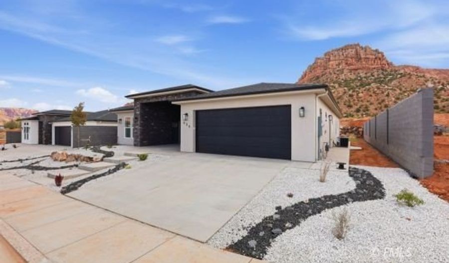 434 S Carling St, Colorado City, AZ 86021 - 4 Beds, 3 Bath