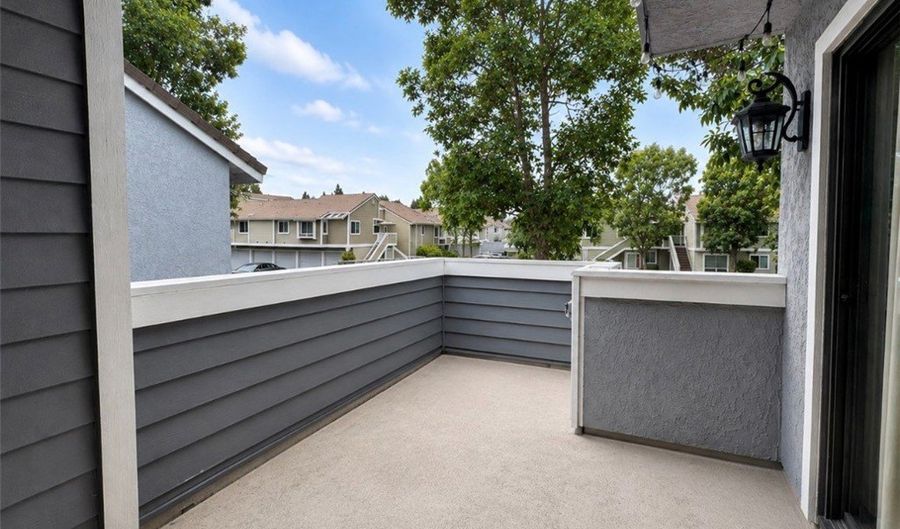 3 Brandy, Aliso Viejo, CA 92656 - 1 Beds, 1 Bath