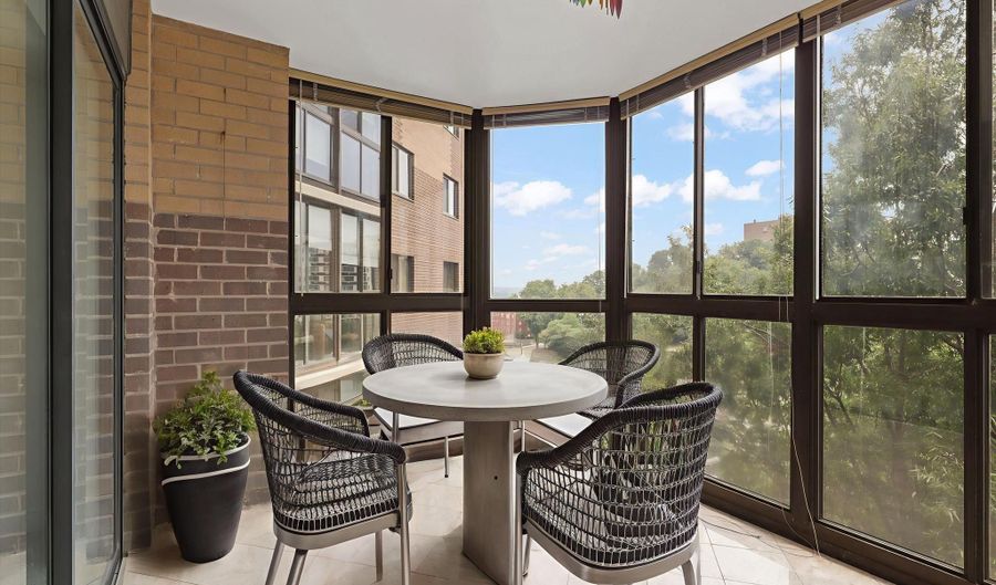1600 N OAK St 524, Arlington, VA 22209 - 1 Beds, 1 Bath