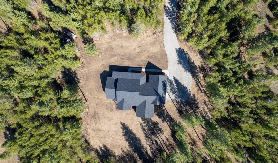 708 Tweedie Rd, Blanchard, ID 83804 - 4 Beds, 3 Bath