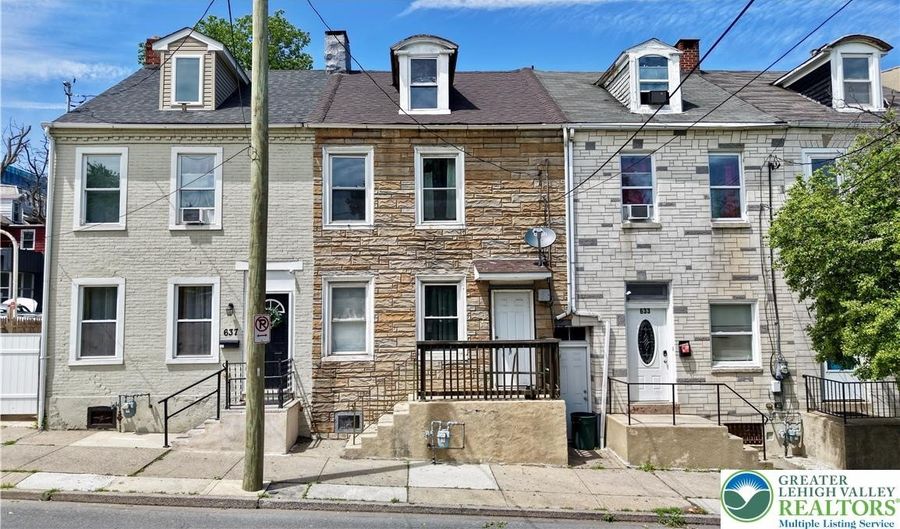 635 W Union St, Allentown, PA 18101 - 3 Beds, 2 Bath