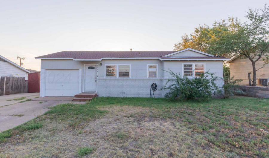 2804 Palm St, Amarillo, TX 79107 - 3 Beds, 1 Bath