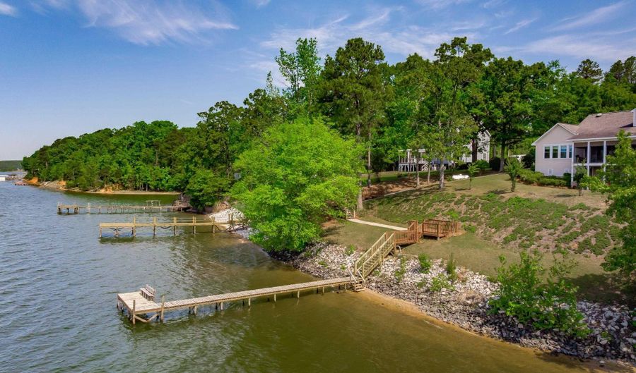 2577 Harbor View Rd, Camden, SC 29020 - 3 Beds, 4 Bath