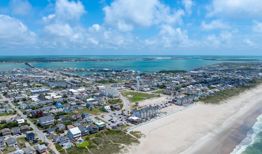 2111 W Fort Macon Rd 336 Dunescape, Atlantic Beach, NC 28512 - 3 Beds, 3 Bath