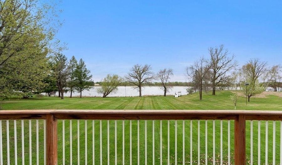 42380 352nd Ln, Aitkin, MN 56431 - 2 Beds, 2 Bath