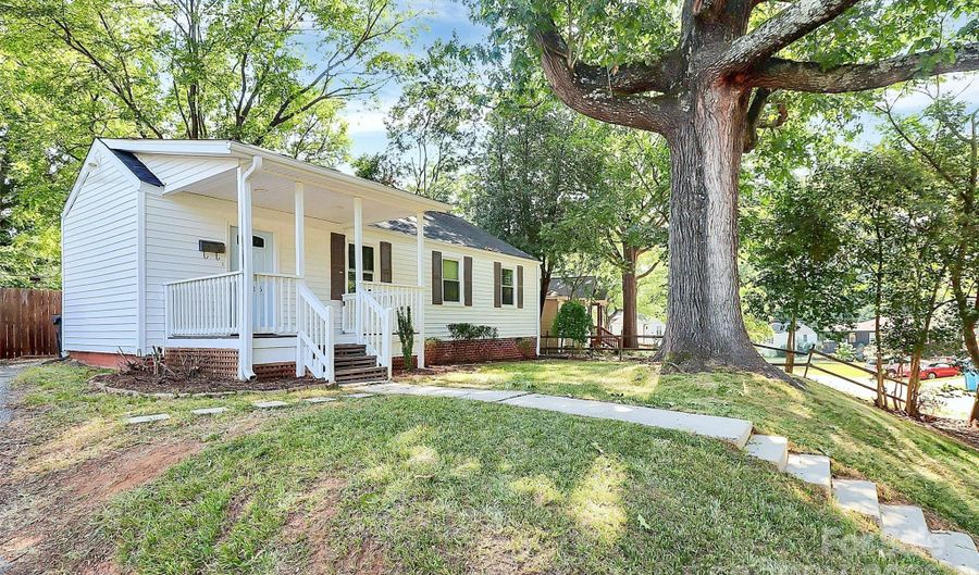 1515 Winston Dr, Charlotte, NC 28205 - 2 Beds, 2 Bath