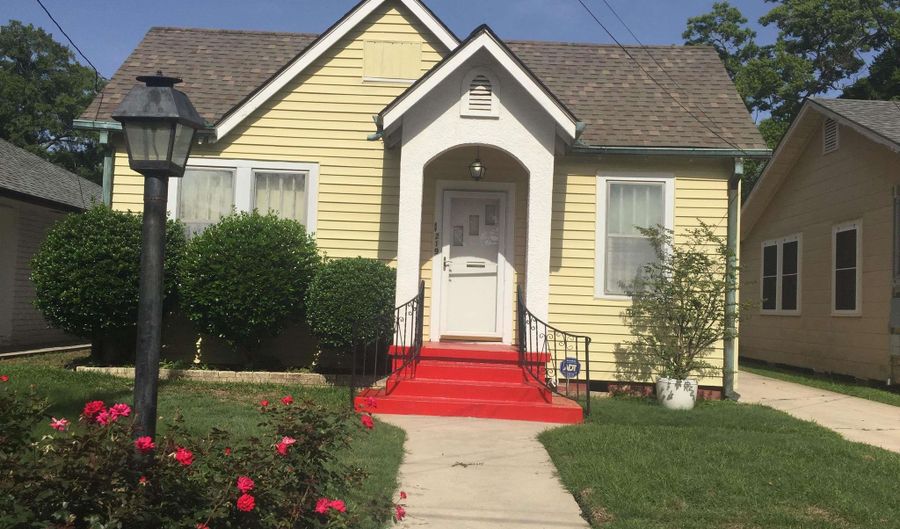 219 Westmoreland Dr, Baton Rouge, LA 70806 - 2 Beds, 2 Bath