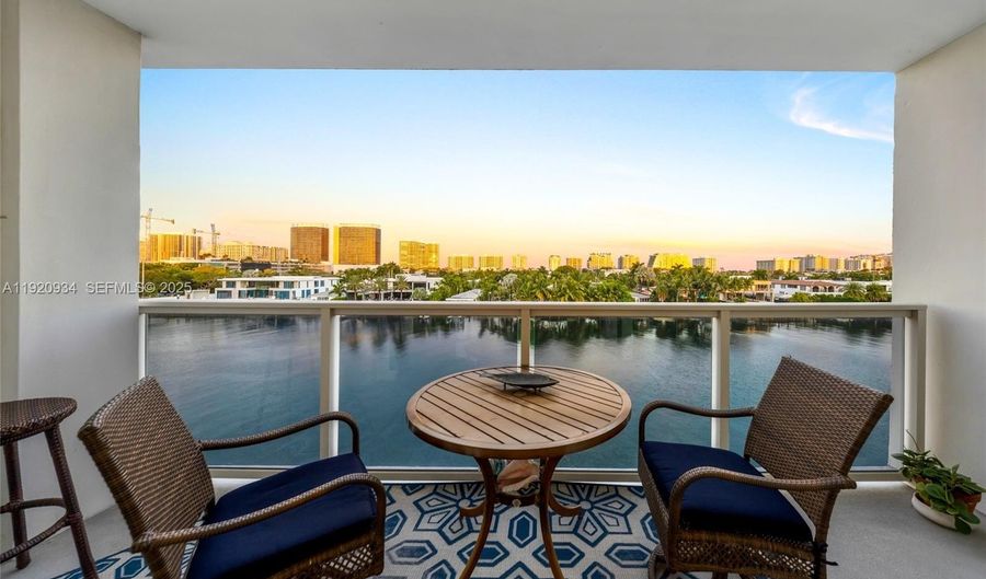 9381 E Bay Harbor Dr 504N, Bay Harbor Islands, FL 33154 - 1 Beds, 2 Bath