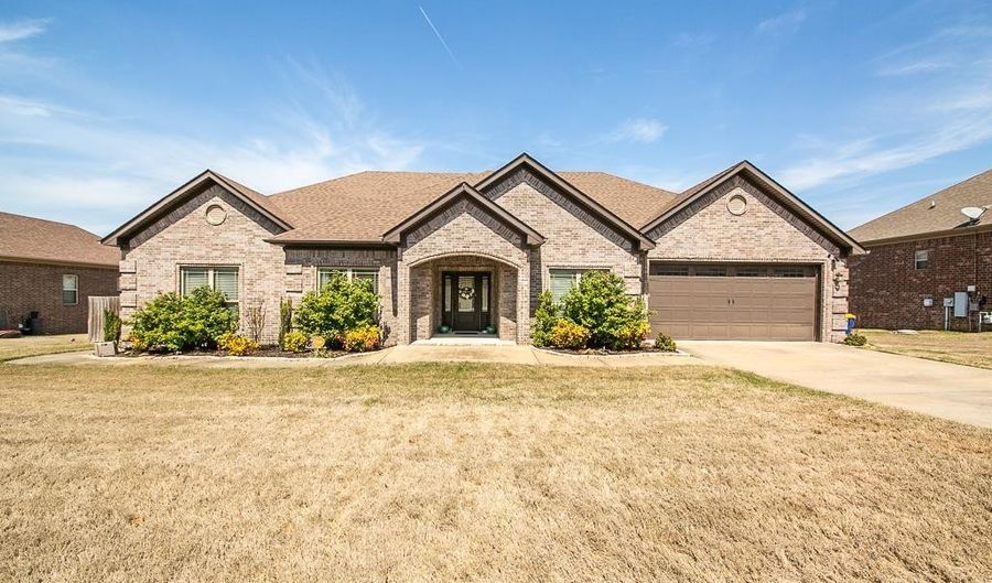 1597 Waterford Dr, Cabot, AR 72023 - 4 Beds, 3 Bath